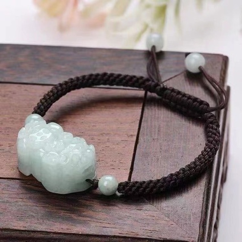 Natural Jadeite A-grade Pixiu  - Jewelry & Watches Spółka Z Ograniczoną Odpowiedzialnością review and price