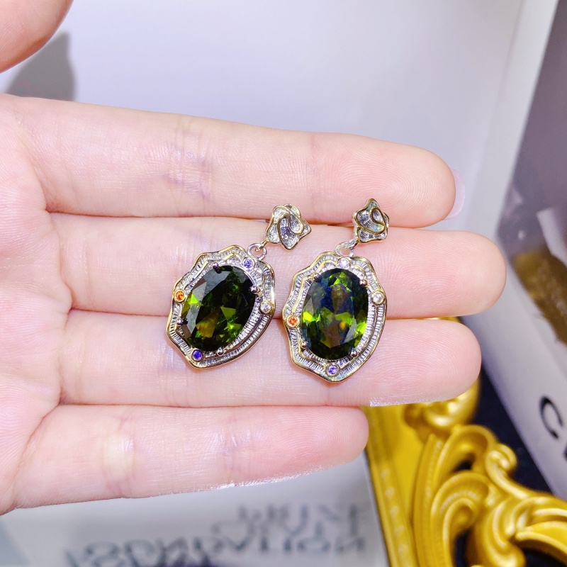 'Ghost Artifact' Necklace Pend - Used Jewelry Watches review and price